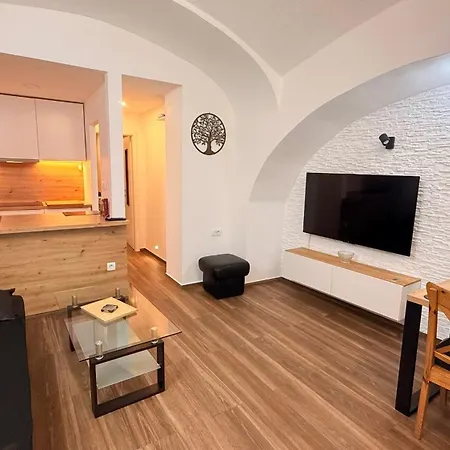 - Family Jurcek Appartement *