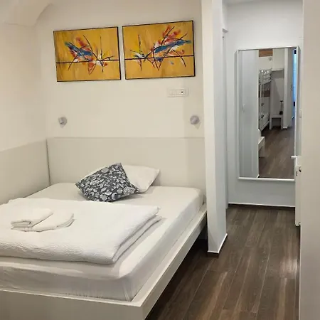 - Family Jurcek Appartamento Kranj