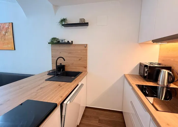 - Family Jurcek * Kranj